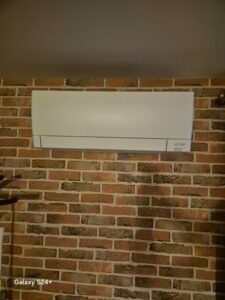 PANNEAUX SOLAIRES AIR/AIR